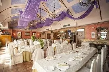 簡易ホテル El Volante