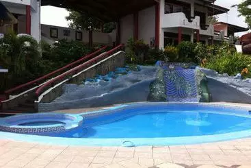 فندق California   Manuel Antonio