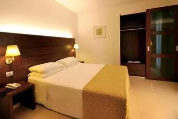 בית מלון כפרי Delfina Palace