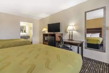 בית מלון כפרי Quality Inn Tucumcari