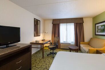 Отель Hilton Garden Inn Edison/raritan Center