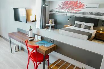 Ramira City Hotel   Adult Only