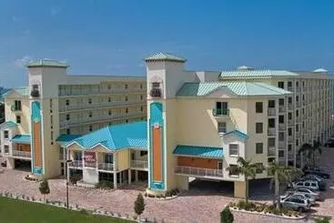 Hotelli Sunset Vistas Two Bedroom Beachfront Suites