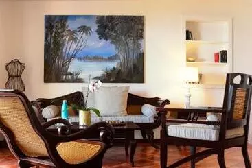 Blue Margouillat Seaview Hotel Relais & Chateaux