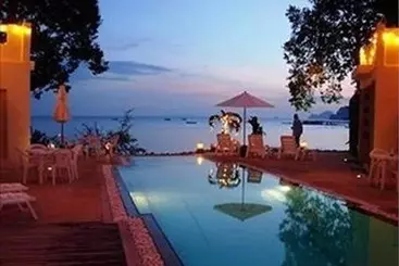 ホテル Krabi Tropical Beach