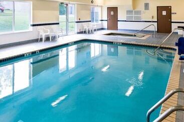 酒店 Quality Inn Lakeville