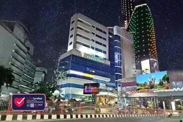 Otel Tunjungan