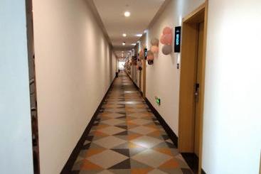 فندق Shell Heze Shan County Donghuan Road