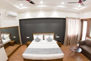 Hotel Vishal Imperial