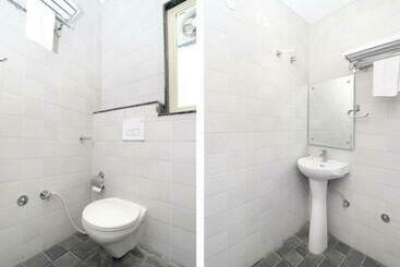 Hotel Woodcrest Zirakpur Chandigarh   Luxury Rooms