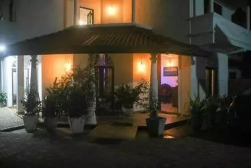هتل Thidasa Holiday Resort