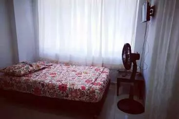 ユースホステル Casa Hotel Kalasaan