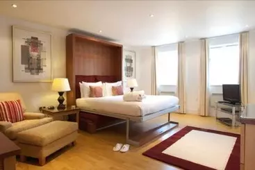 아파트 Marlin Canary Wharf