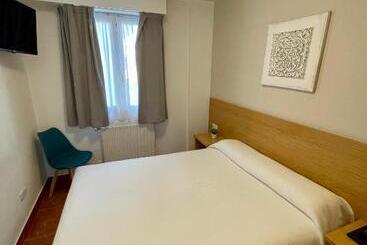 پانسیون Pensión Txiki Polit