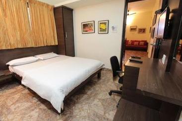 Bed and Breakfast Coorg Shell