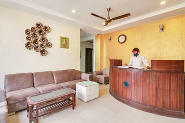 Hotel Flagship The Suburbia Near Appu Ghar