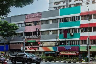 هتل Oyo 90173  Mekong