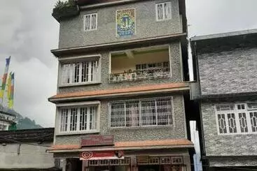 Bed and Breakfast Denzong Khim