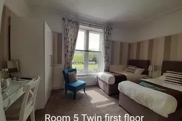 Majatalo Buchan Guest House