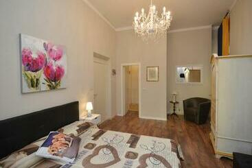 Pensió Terra D' Arezzo