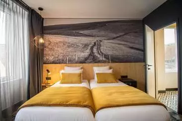 هتل L  Hôtel & Spa Ribeauville  Haut Koenigsbourg