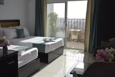 هتل Nile View Inn