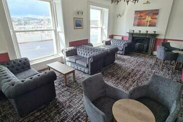 בית מלון כפרי Regina