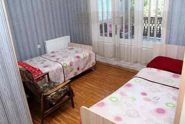 Pensjonat Teli Guest House