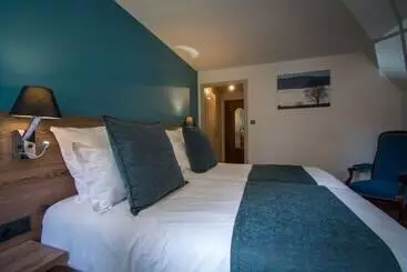 فندق Hôtel De La Couronne