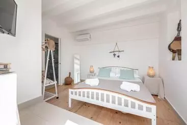 ペンション Cala Cala Rooms,restaurant & Farm Experience