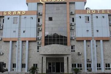 Majatalo Room In Lodge   Grand Cubana Hotels Apartment