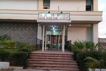 پانسیون Room In Lodge   Premier Hotel Ibadan