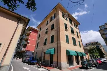 Pension  Amar