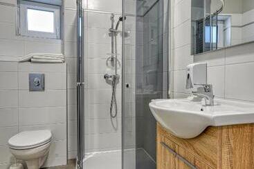 Nocleg ze śniadaniem Tercia Kópháza Panzió B