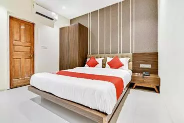 Hôtel Oyo 37671 Sudarshan Palace
