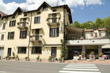 Отель Ristorante Vittoria