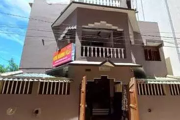 Hotel Goroomgo Rukmini Villa Puri