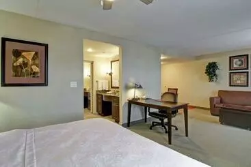 호텔 Homewood Suites By Hilton Sudbury