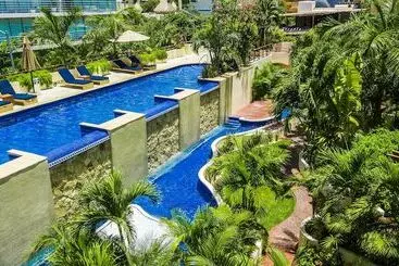 Porto Playa Condo Hotel And Beach Club