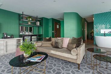 酒店 Waterfront Southport