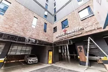 مُتل Pyeongtaek Seville