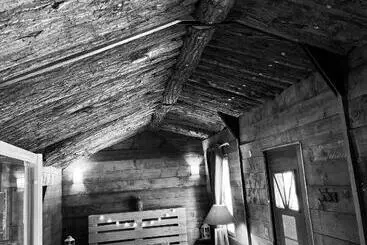 Aamiaismajoitus (B&B) Chambre Avec Spa Privé