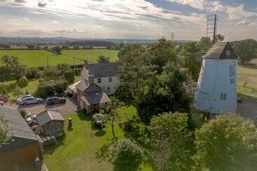 Saughall Mill Farm Cottage