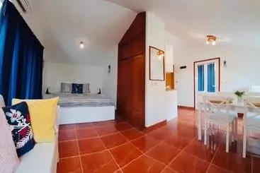 ツーリストアパートメント Apartment Linda1