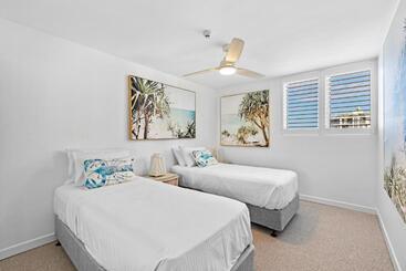Northwind Beachfront Apartments