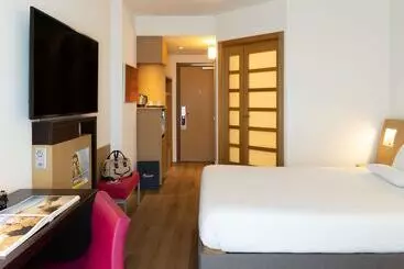 Novotel Barcelona City