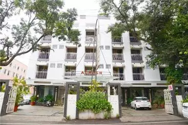 Beautiful Hotel In Lonavala