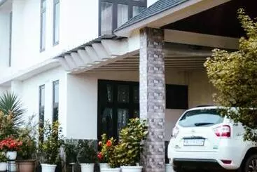 Bed and Breakfast Akim Homestay