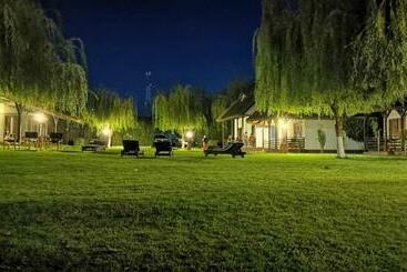 פנסיון Casa Patru Anotimpuri