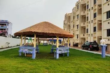 Hotell Oyo 80652 Grand Mandarmoni